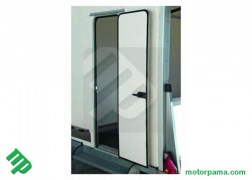 Particolare della porta posteriore